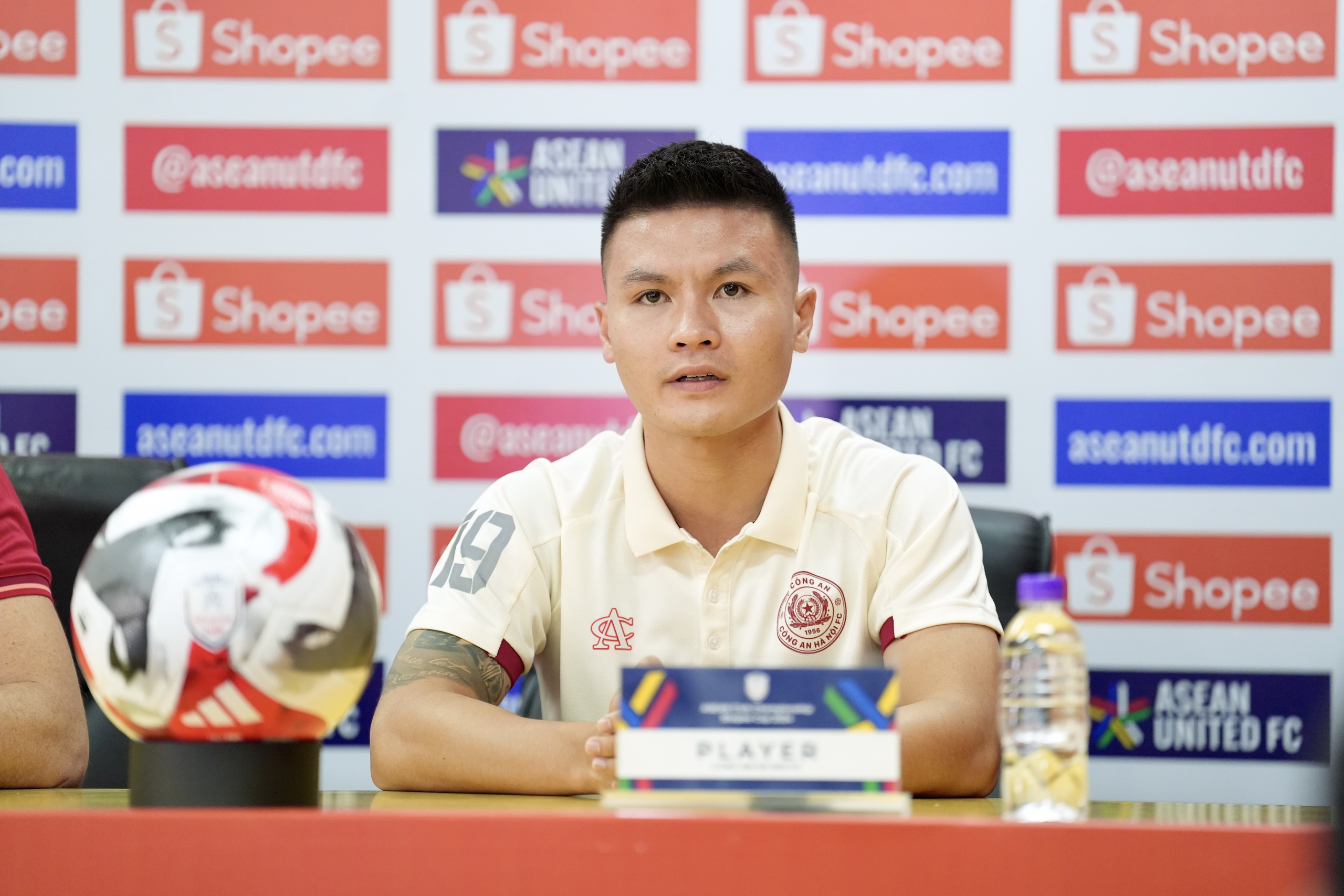 HLV Polking hạ quyết tâm có 3 điểm tại Shopee Cup, làm bàn đạp để đá V-League khởi sắc - Ảnh 2.