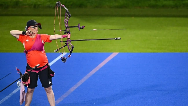 Jodie Grinham: Bầu 7 tháng vẫn giành HCV Paralympic - Ảnh 1.