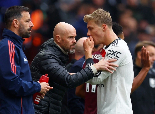 Aston Villa - MU 0-0: Khi Ten Hag làm gì cũng sai - Ảnh 1.