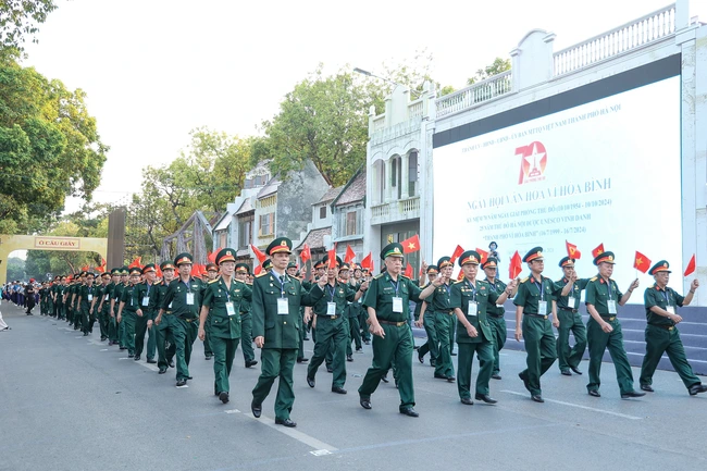 Hàng ngàn người tham gia tổng duyệt "Ngày hội Văn hóa vì Hòa bình" - Ảnh 7.