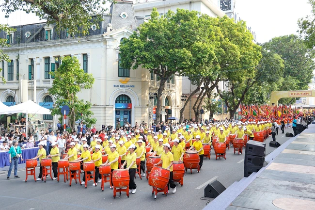 Hàng ngàn người tham gia tổng duyệt "Ngày hội Văn hóa vì Hòa bình" - Ảnh 15.